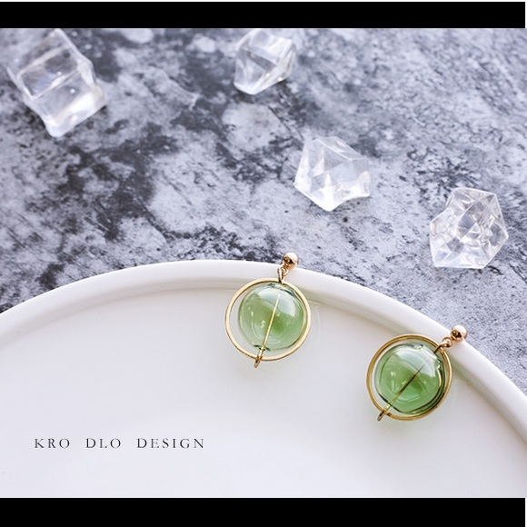 Handmade earrings - Picture 1 of 1